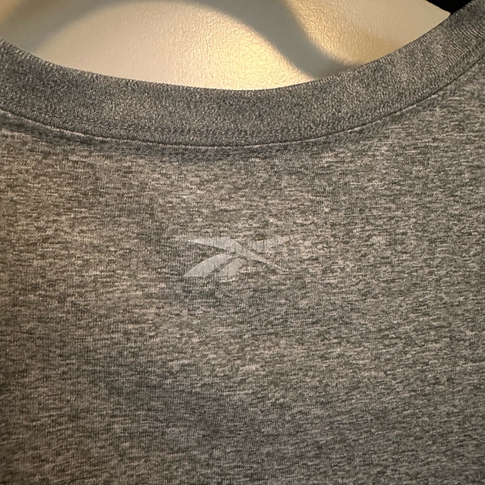 Shirt Reebok - Picture 2 of 5